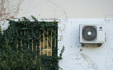 南宁空调维修,专业工程师 解决机器故障问题!